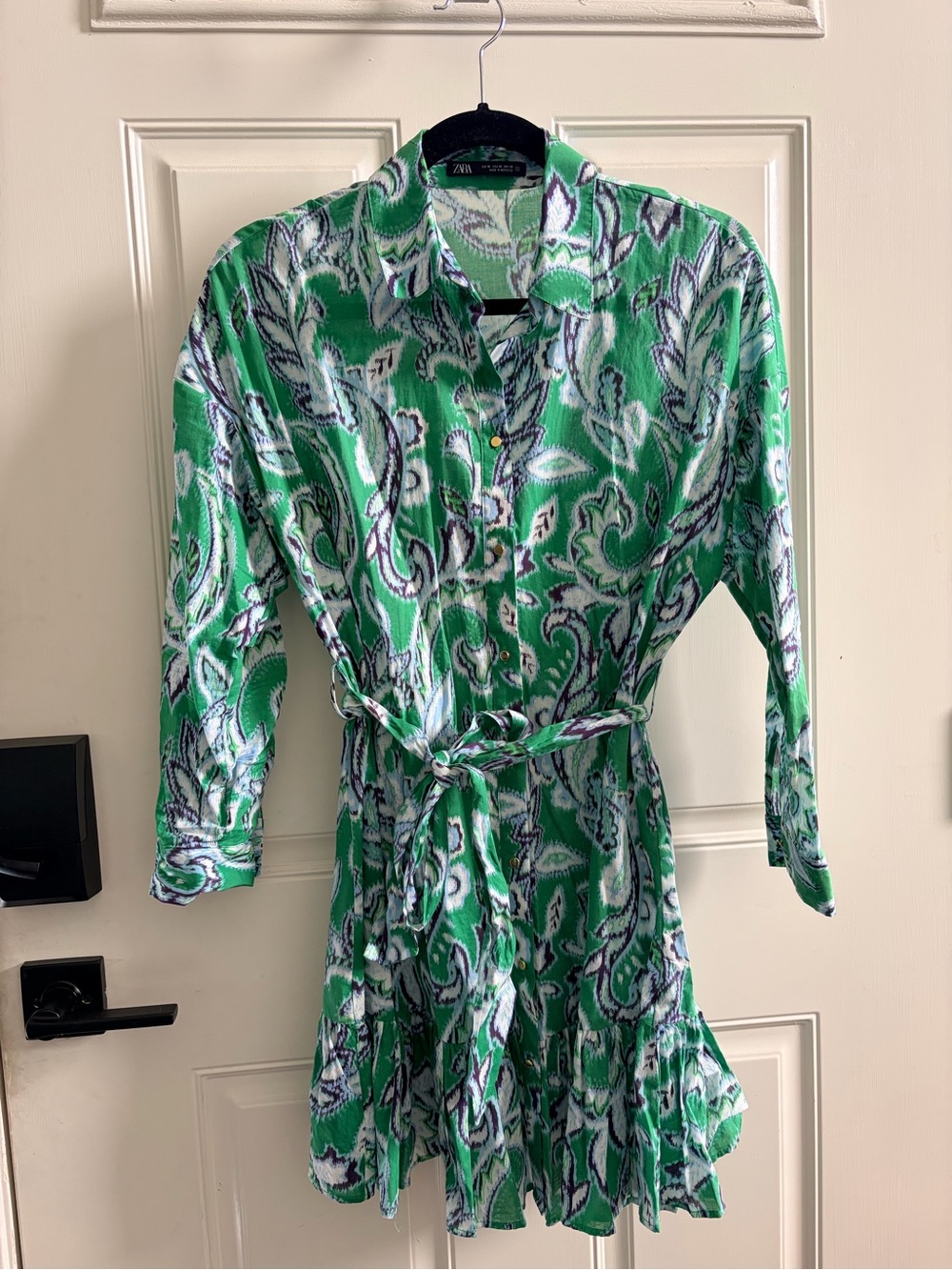 Zara Green and White Paisley Long-Sleeve Shirt Dress